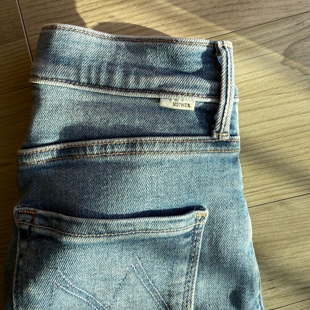 MOTHER The Kick It Denim Jeans Size 24 - Picture 6 of 8